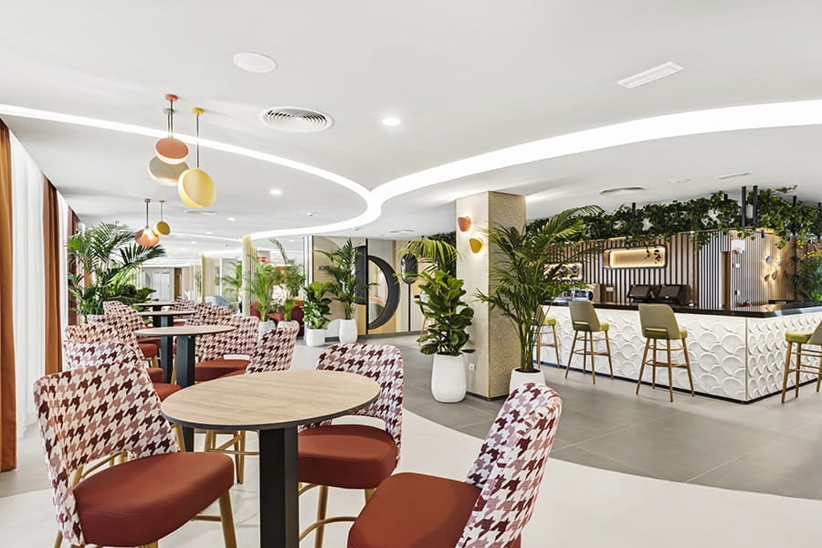 Bar-lobby-riu-concordia.jpg