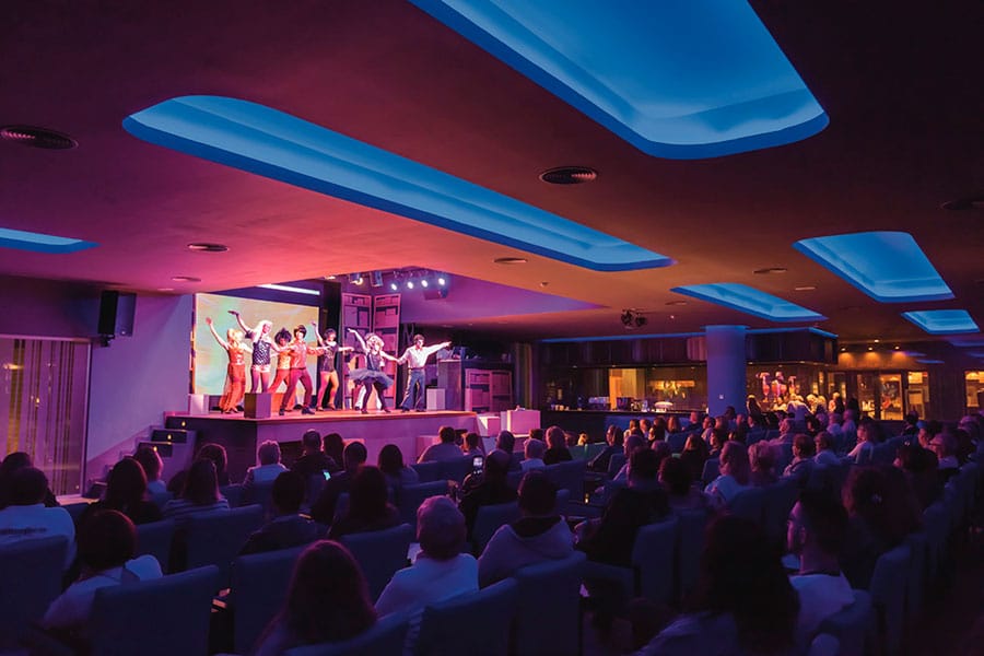 Shows-hotel-riu-costa-del-sol.jpg