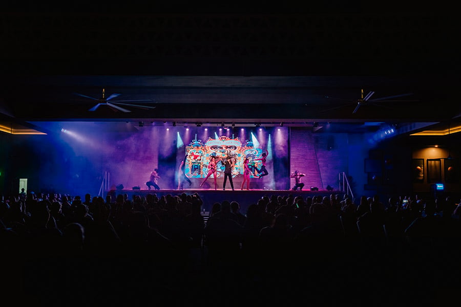 Shows-hotel-riu-latino-2.jpg