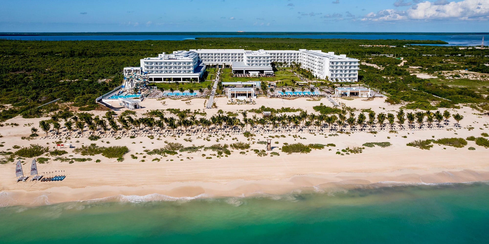 hero-hotel-riu-latino.jpg