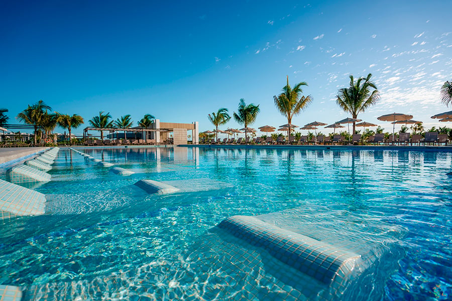 pool-hotel-riu-latino-6.jpg