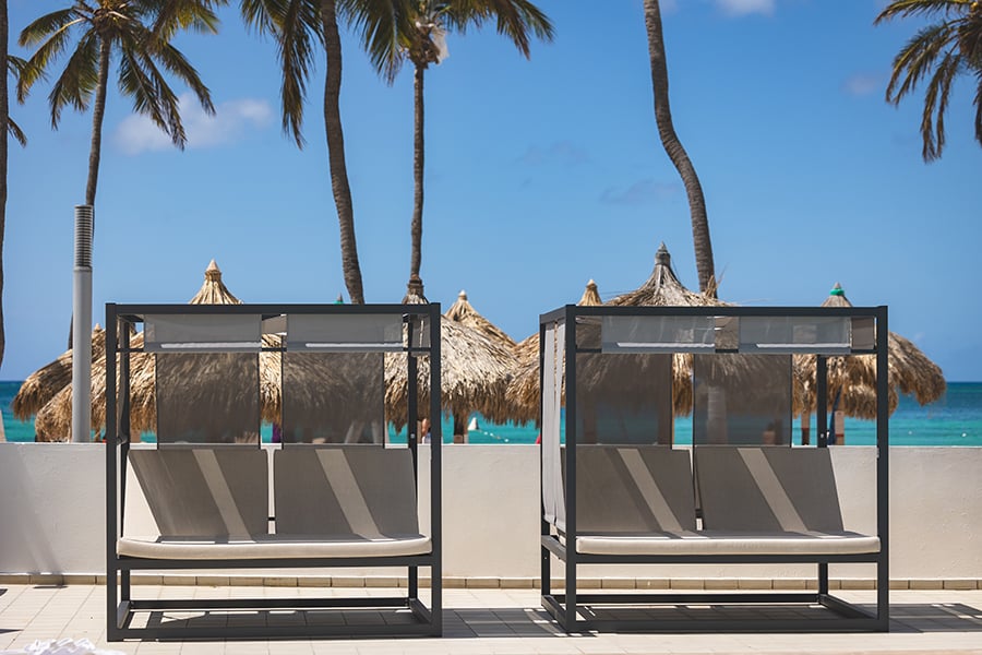 elite-pool-riu-palace-antillas-2.jpg