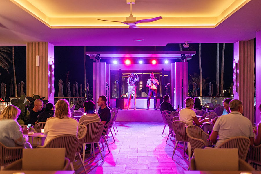 Show-riu-palace-calypso.jpg