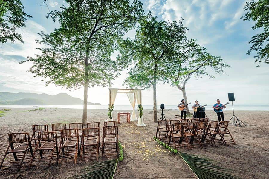 boda-riu-palace-costa-rica.jpg