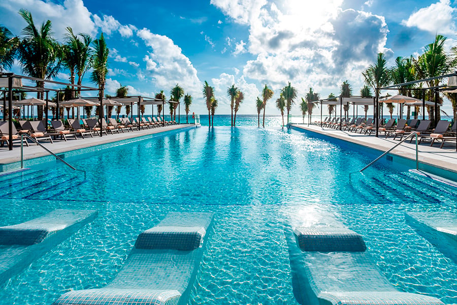 Pool-hotel-riu-palace-kukulkan-7.jpg