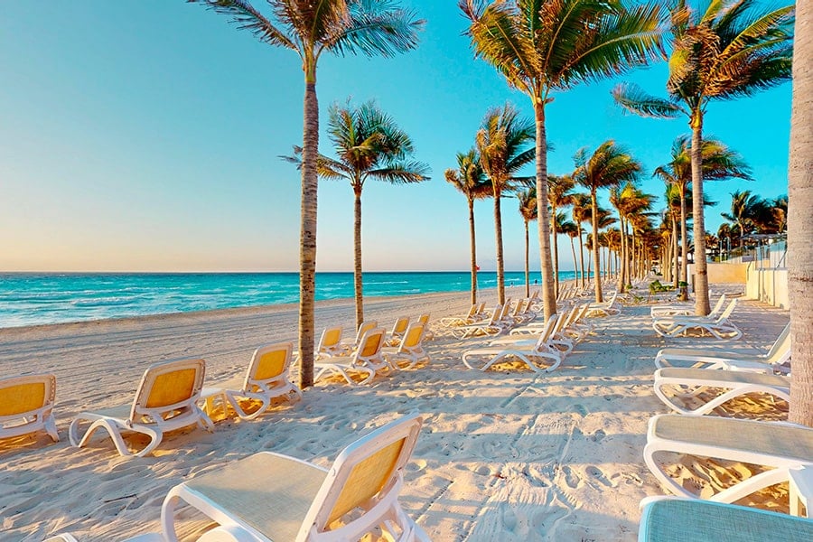 Beachhotel-riu-palace-kukulkan.jpg