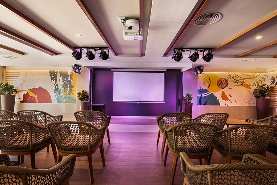 conference-room-xmo.jpg