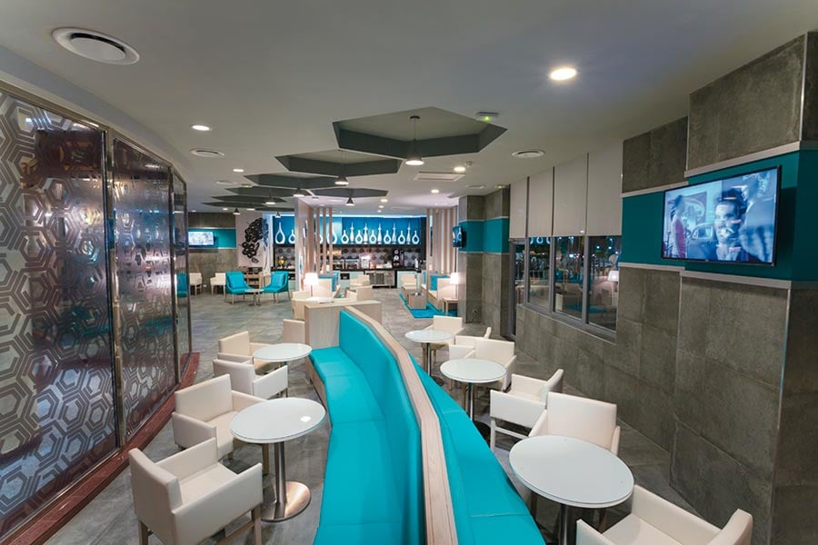 Bar-lounge-hotel-riu-palace-las-americas.jpg