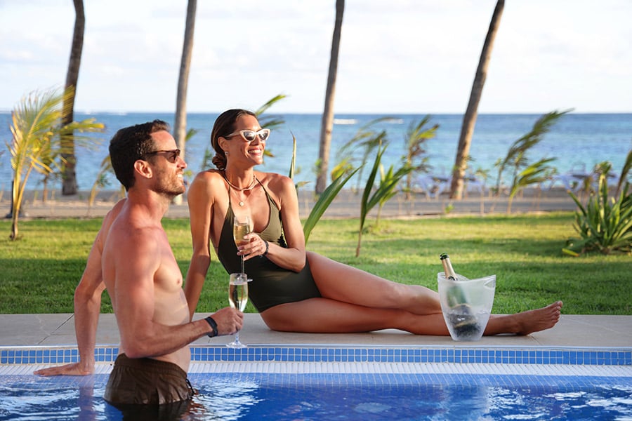 Elite-swimup-room-xmu-hotel-riu-palace-mauritius.jpg