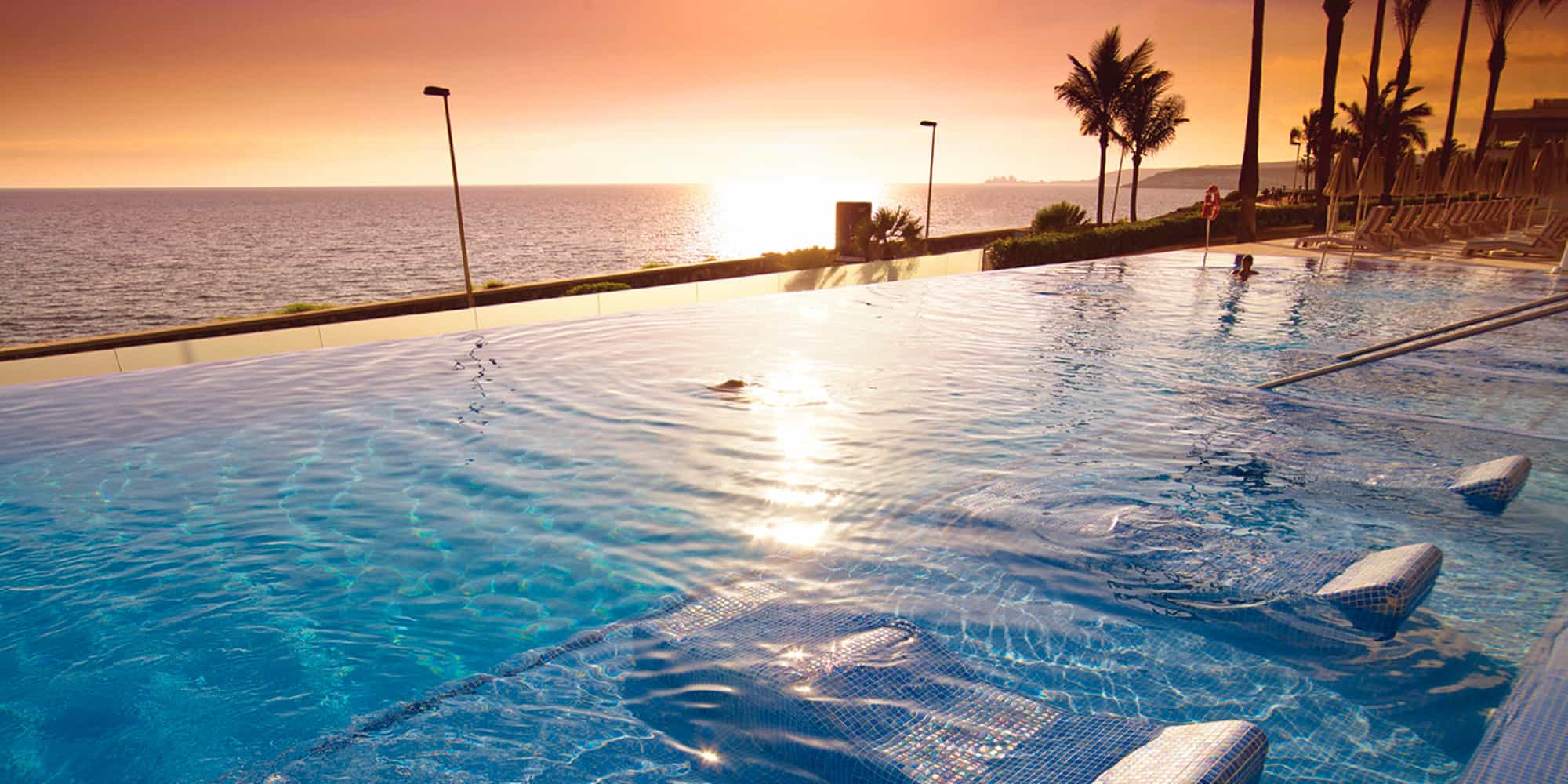 new-slide-hotel-riu-palace-meloneras-resort.jpg