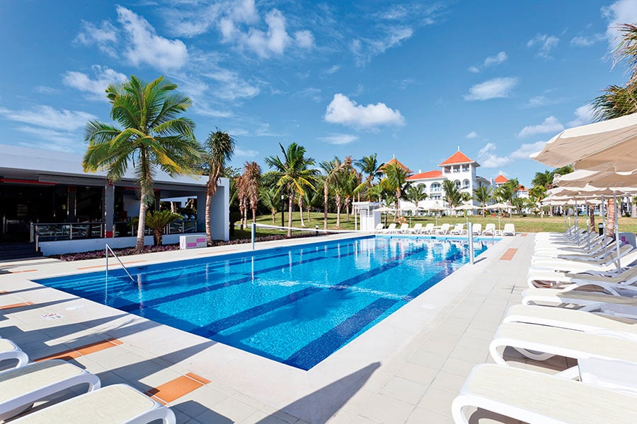 Pool-riu-palace-mexico-6.jpg