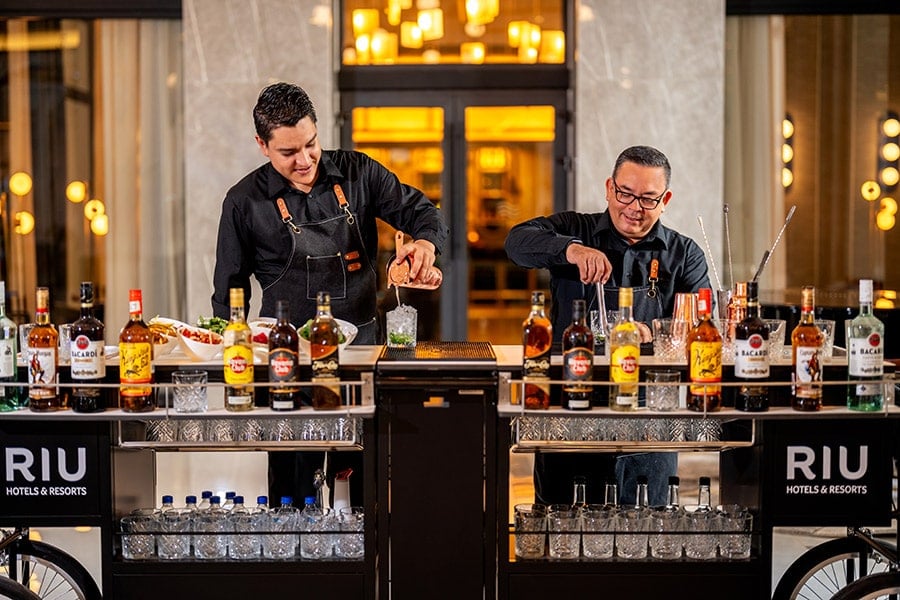Elite-club-service-hotel-riu-palace-pacifico.jpg