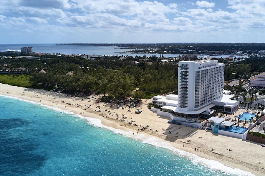aereal-riu-palace-paradise-island.jpg