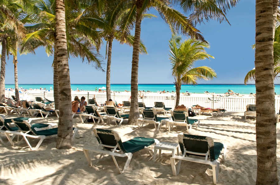 Beach-riu-palace-riviera-maya-2.jpg