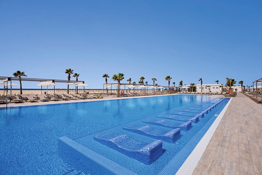 pool-riu-palace-santa-maria-7.jpg