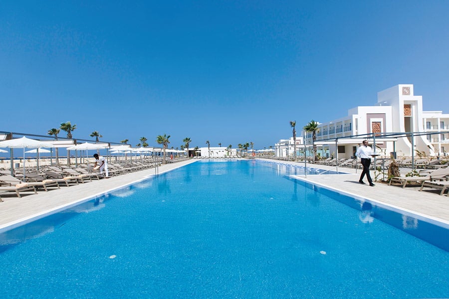 Pool-riu-palace-santa-maria.jpg
