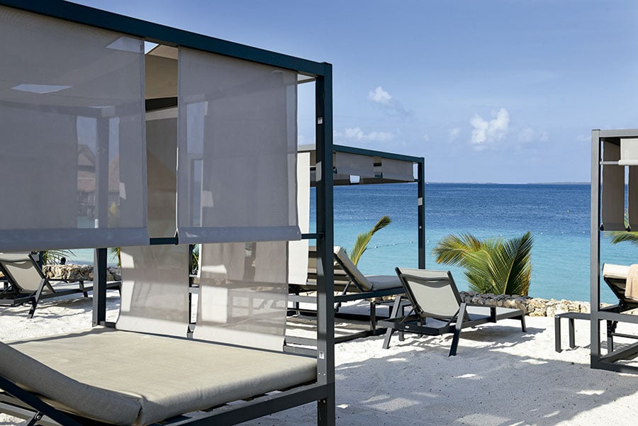 Elite-club-beach-riu-palace-swahili-4.jpg