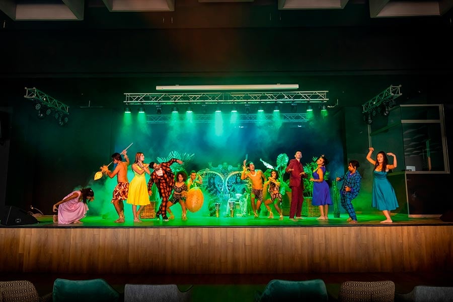 Show-riu-palace-tikida-taghazout.jpg