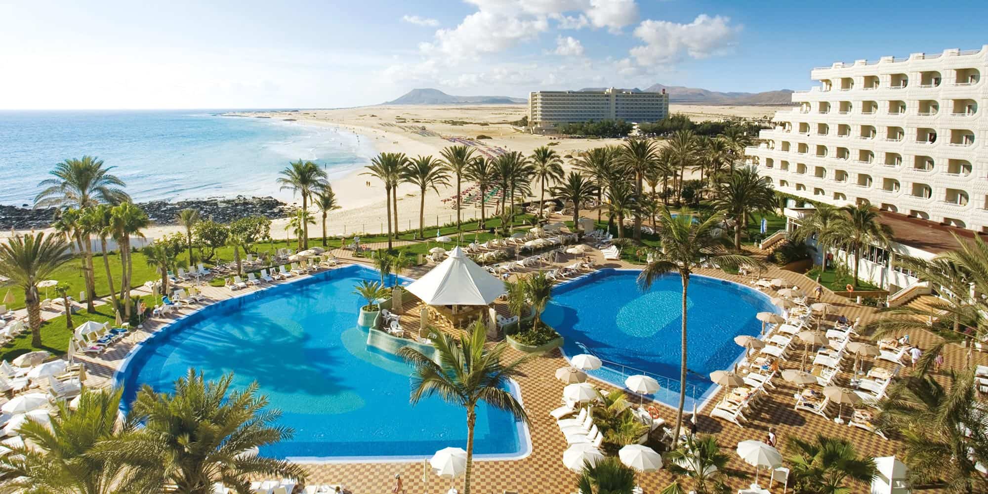 slide-riu-palace-tres-islas.jpg