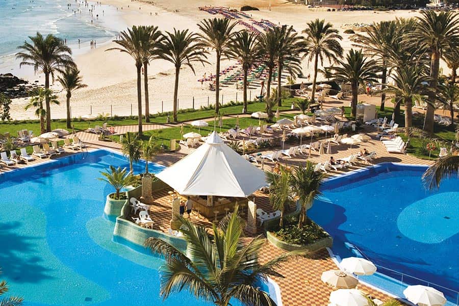 pool-riu-palace-tres-islas-3.jpg