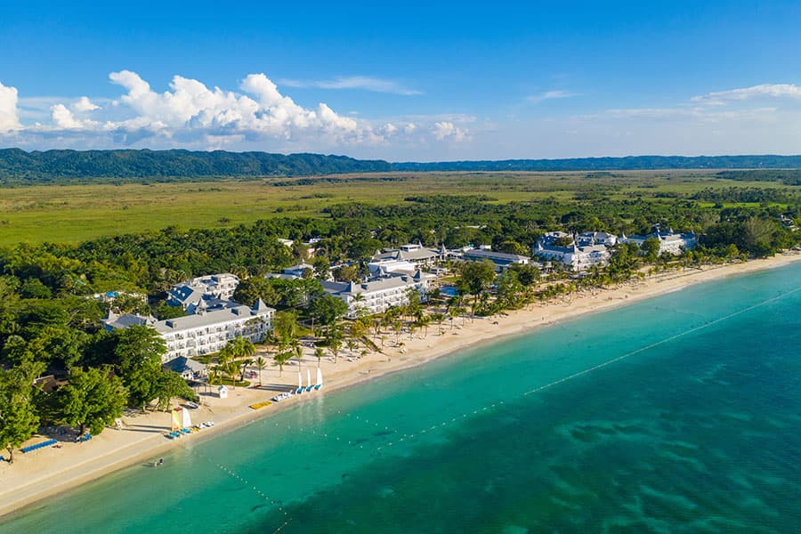 beach-hotel-riu-palace-tropical-bay.jpg