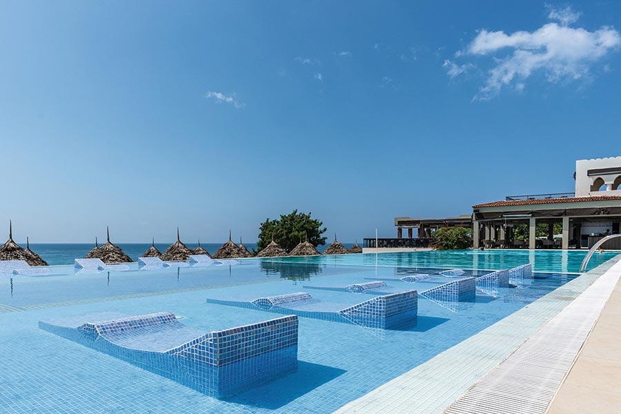 pool-hotel-riu-palace-zanzibar-6.jpg