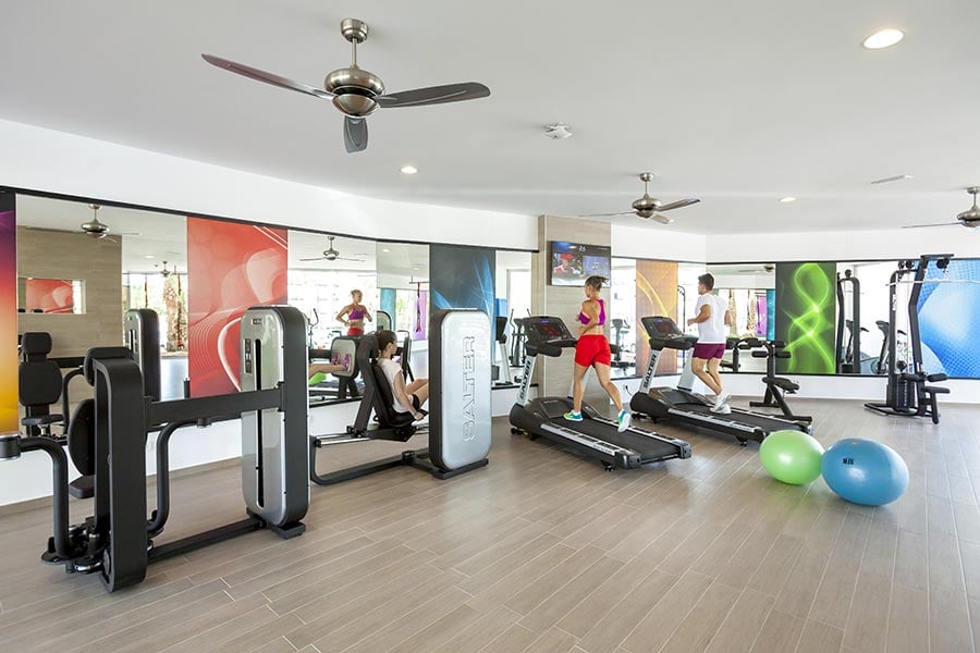 Gym-riu-papayas.jpg