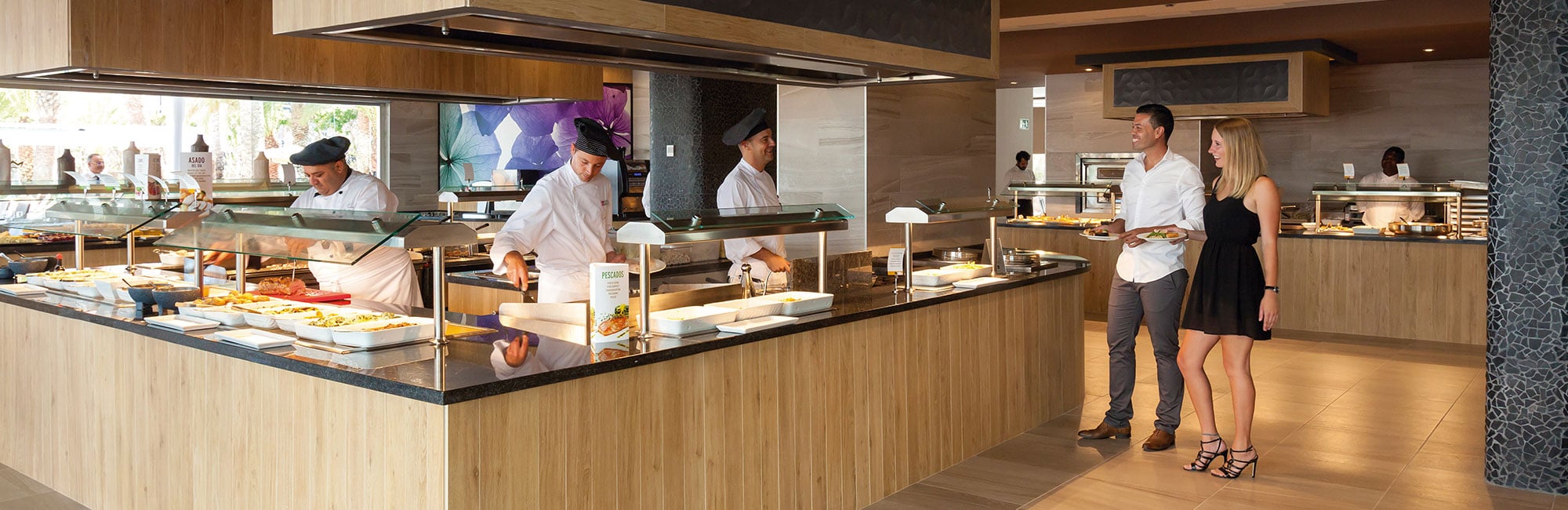 hero-gastronomy-hotel-riu-papayas.jpg