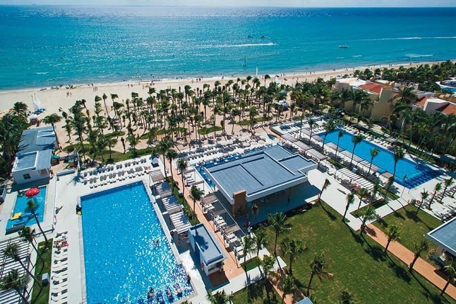 Pools-riu-playacar-5.jpg