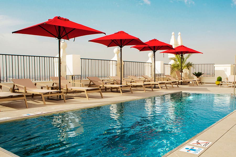 Pool-riu-plaza-espana-2.jpg