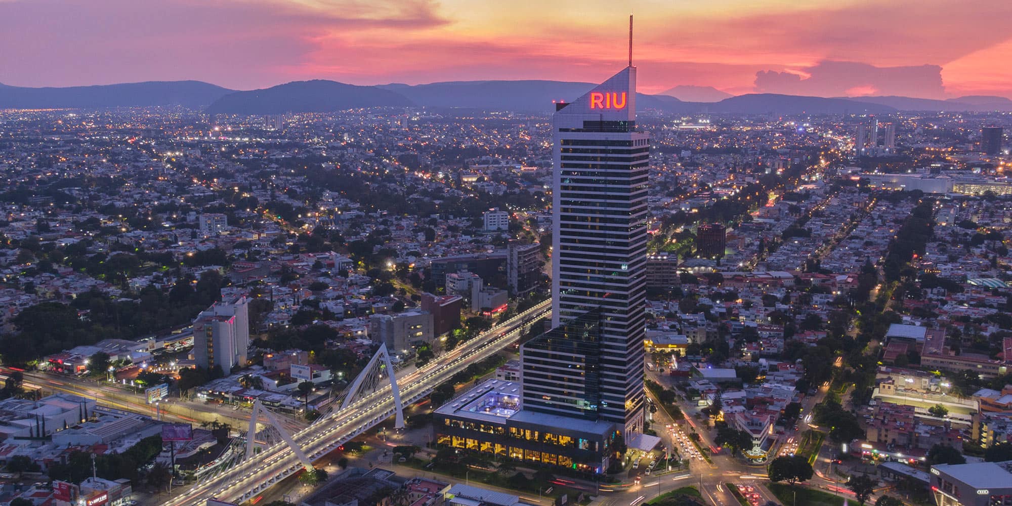 hero-rui-plaza-guadalajara.jpg