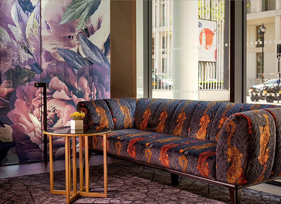 lobby-riu-plaza-london-the-westminster.jpg