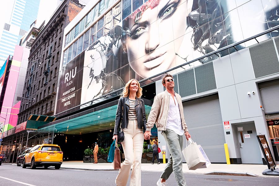 building-riu-plaza-manhattan-times-square.jpg
