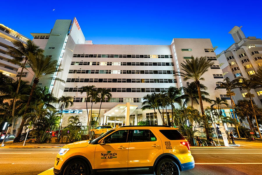 hotel-riu-plaza-miami-beach-2.jpg