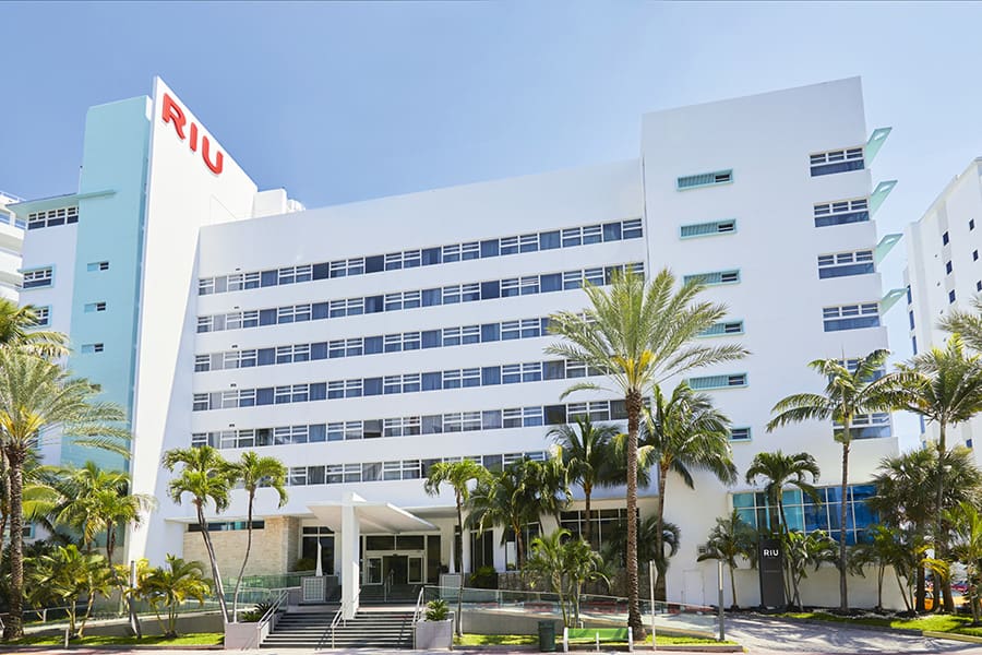 hotel-riu-plaza-miami-beach.jpg