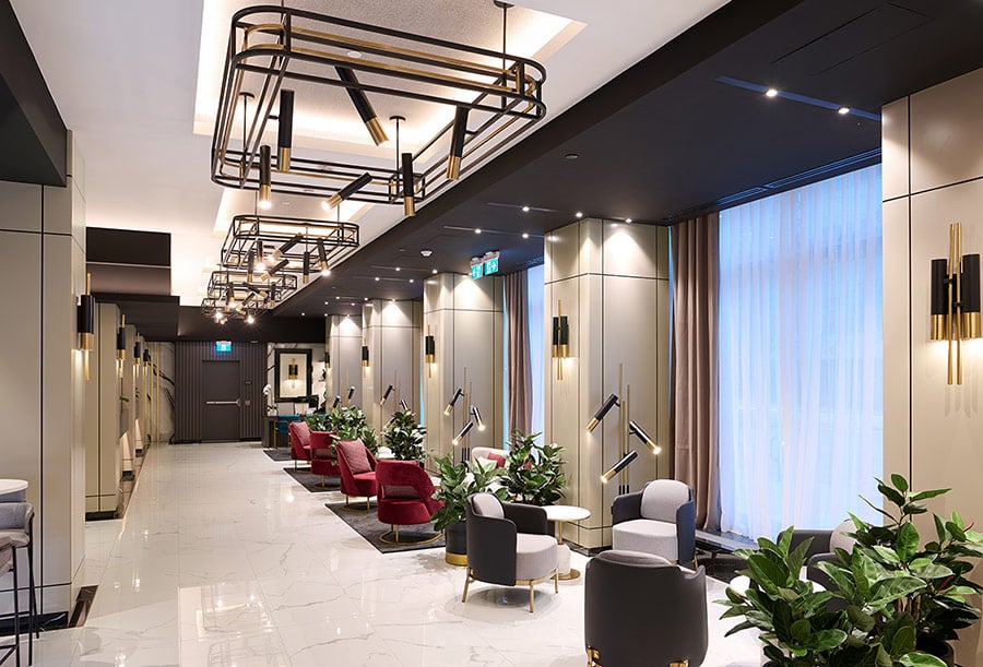 lobby-riu-plaza-toronto-3.jpg