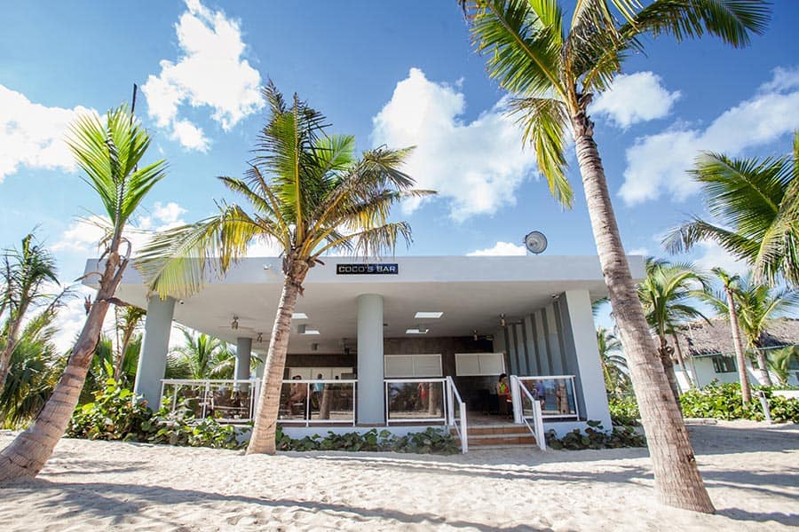 bar-beach-hotel-riu-republica.jpg
