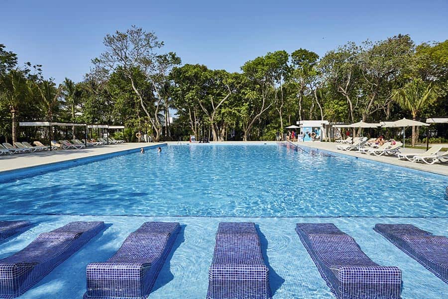pools-riu-tequila-2.jpg