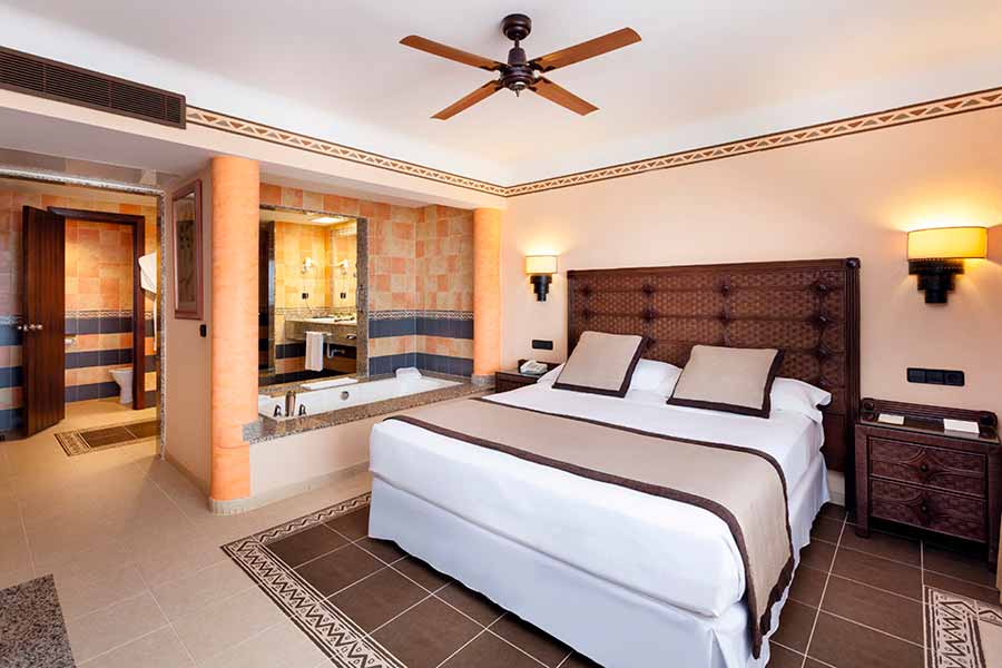 SJSA-room-tiu-touareg.jpg