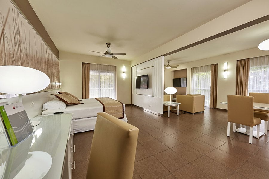 SJSB-room-riu-yucatan.jpg