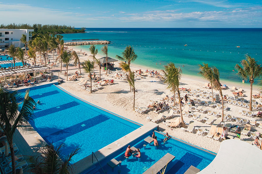 pool-riu-reggae-3.jpg