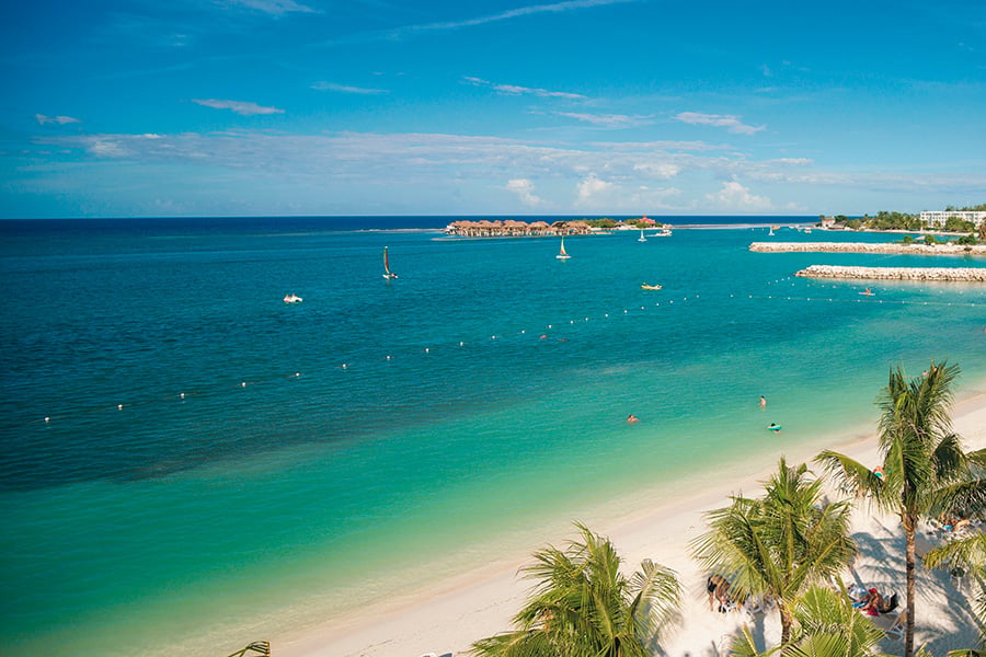 Beach-riu-reggae-2.jpg