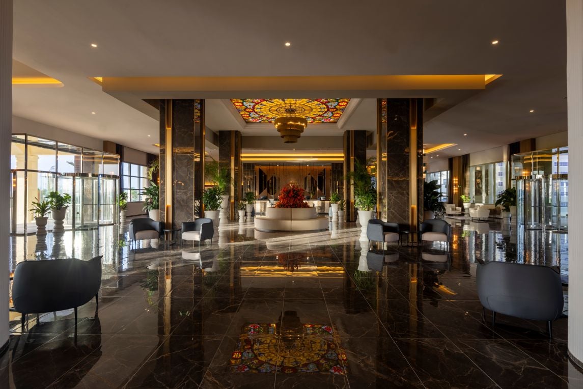 RIU Hotels rouvre le Riu Palace Aruba après une rénovation complète et introduit le service Elite Club
