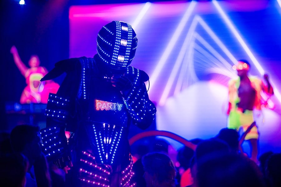 Neon-party-riu-party.jpg