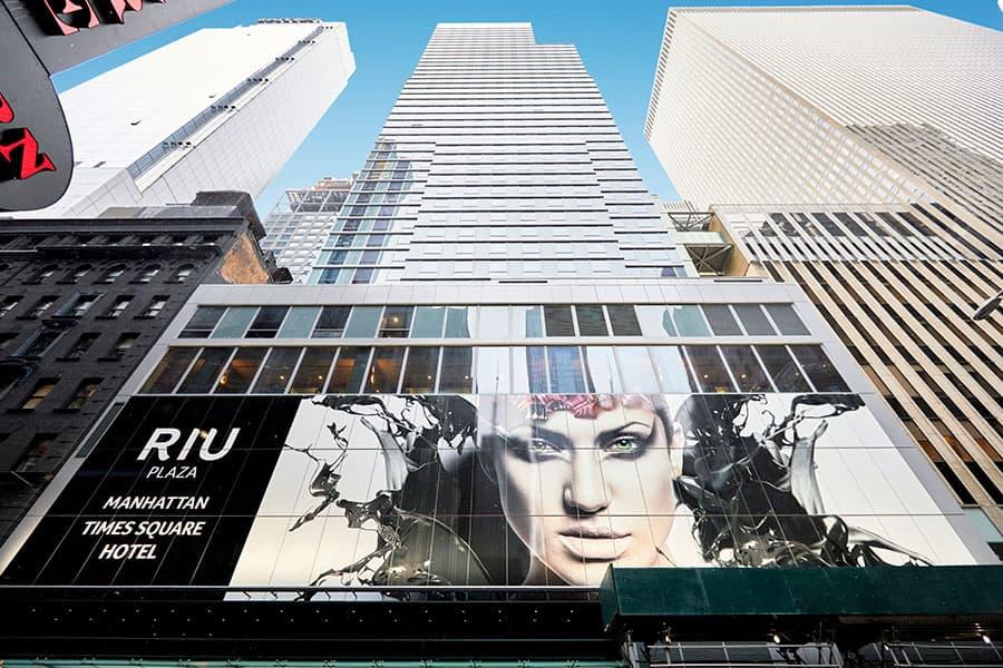 time square hotels in new york