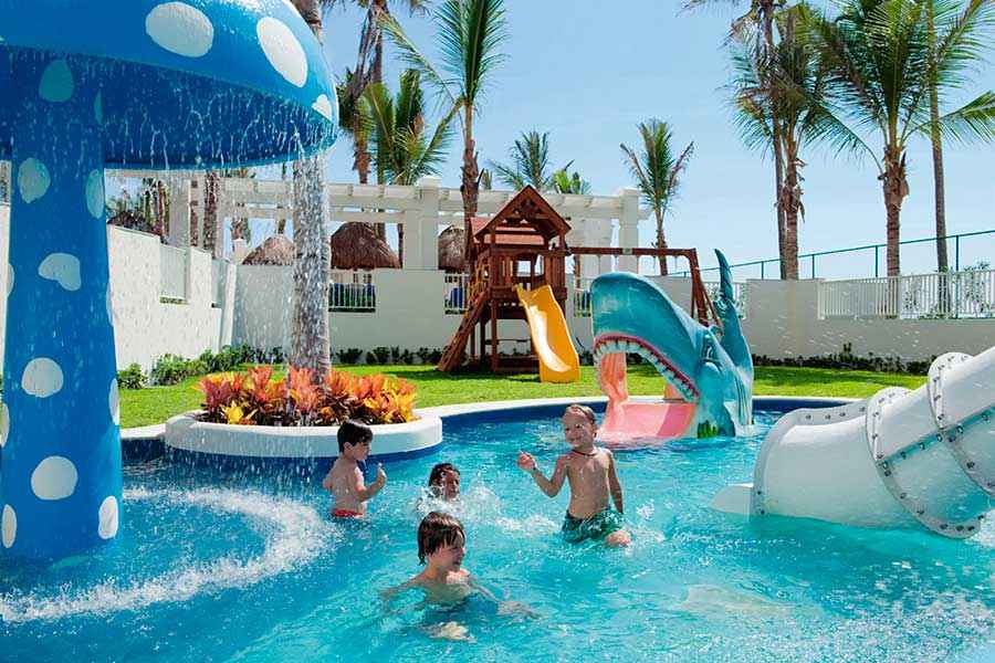 Hotel Riu Emerald Bay All Inclusive Playa Brujas See Photos Of The Hotel 22