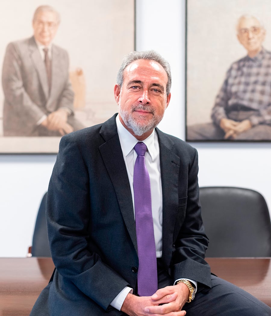 Luis Riu, CEO de la cadena de hoteles RIU, es la tercera generaciÃ³n de la familia Riu